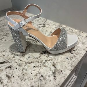 Brand New With Tags Never Worn Size 7